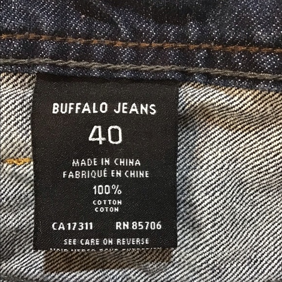 Men’s Buffalo cutoff shorts - Picture 2 of 4